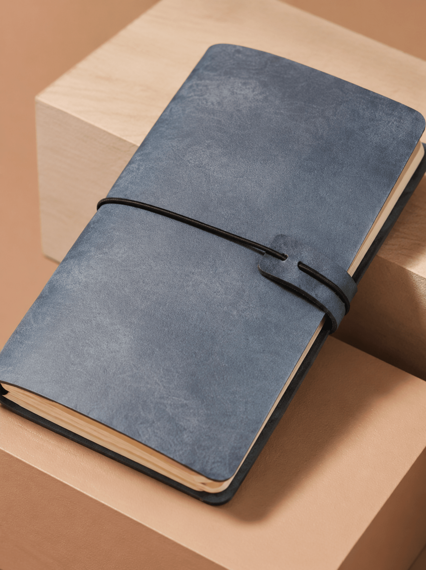Traveler leather journal
