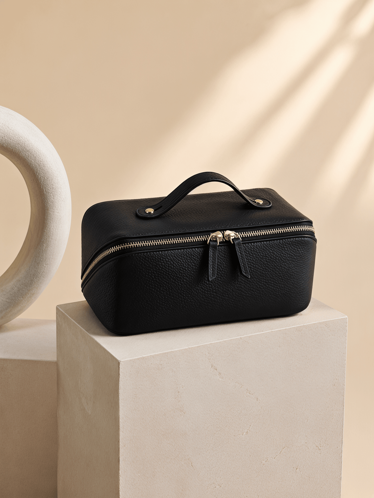 Traveler Leather Organizer Pouch